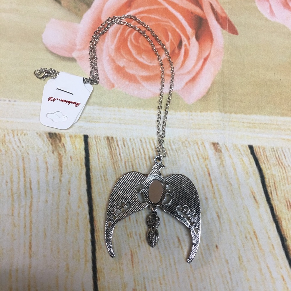Harry Potter Ravenclaw diadem necklace - Picture 2 of 4